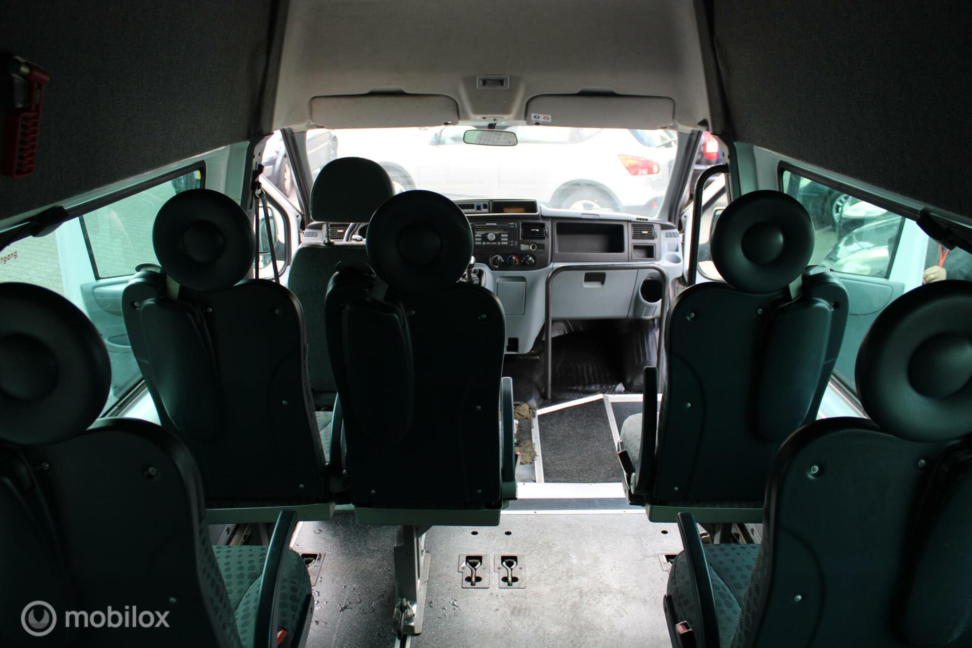 Foto van Ford Transit Tourneo