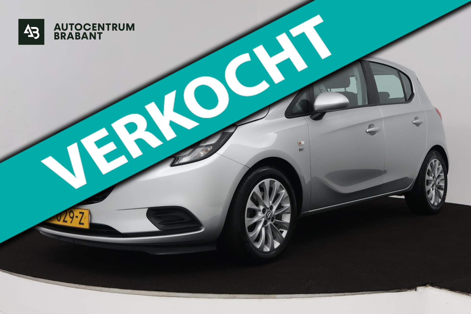 Opel Corsa 1.0 Turbo 120 Jaar Edition (CRUISE CONTROL, NAVIGATIE, BLUETOOTH, AIRCO) 2019 - voorkant