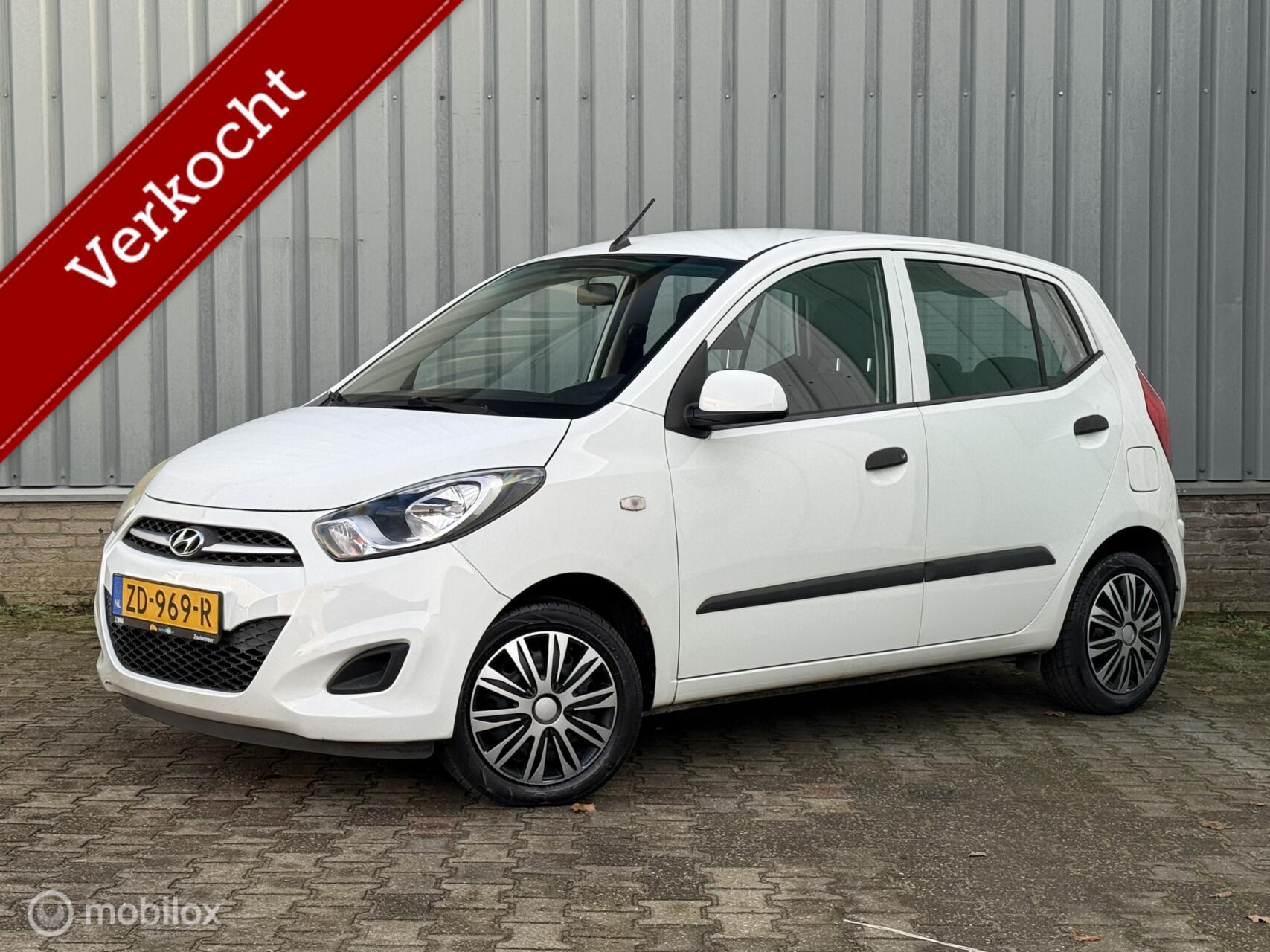 Hyundai I 10 1.1 i-Drive | Elek. Ramen | 5-Deurs | Zuinige 2011 - voorkant