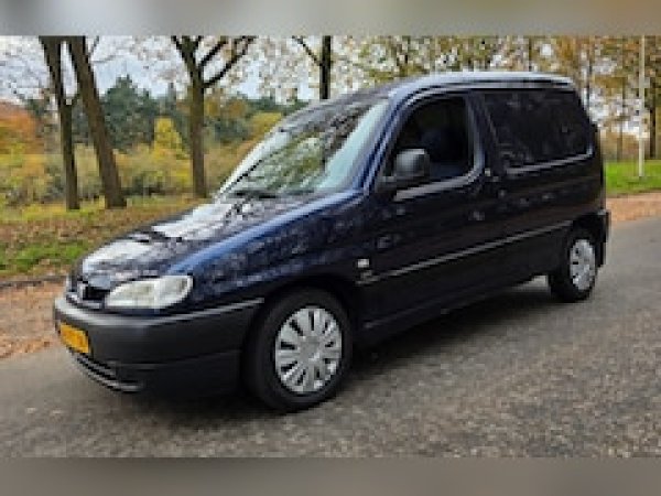 Foto van Peugeot Partner