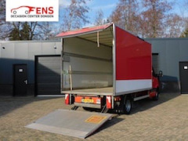 Mercedes-Benz Sprinter 413 2.2 CDI 432 HD 2015 - voorkant