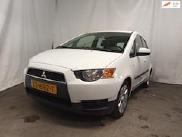 Foto van Mitsubishi Colt