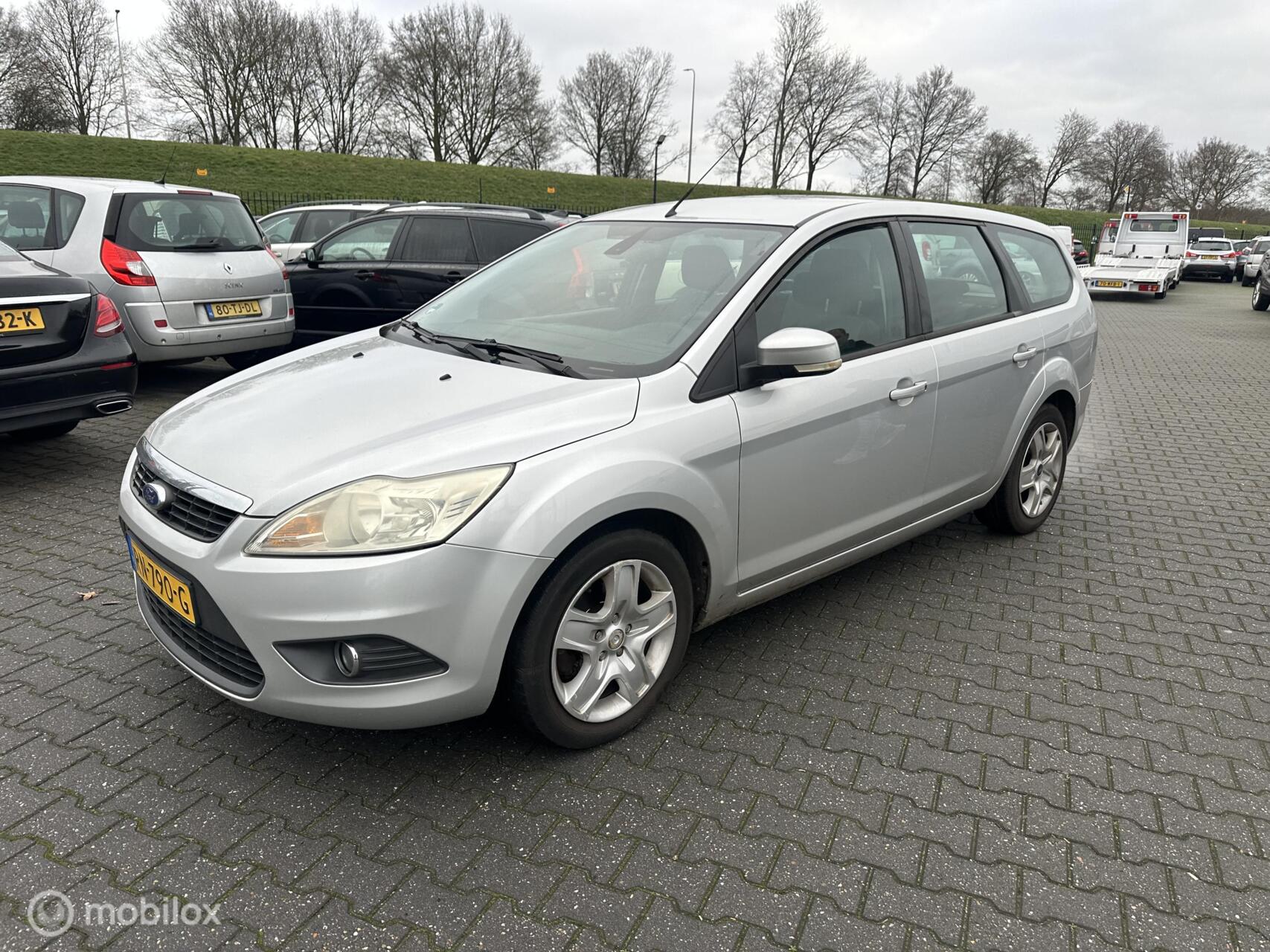 Ford Focus 1.8 Titanium 2010 - voorkant