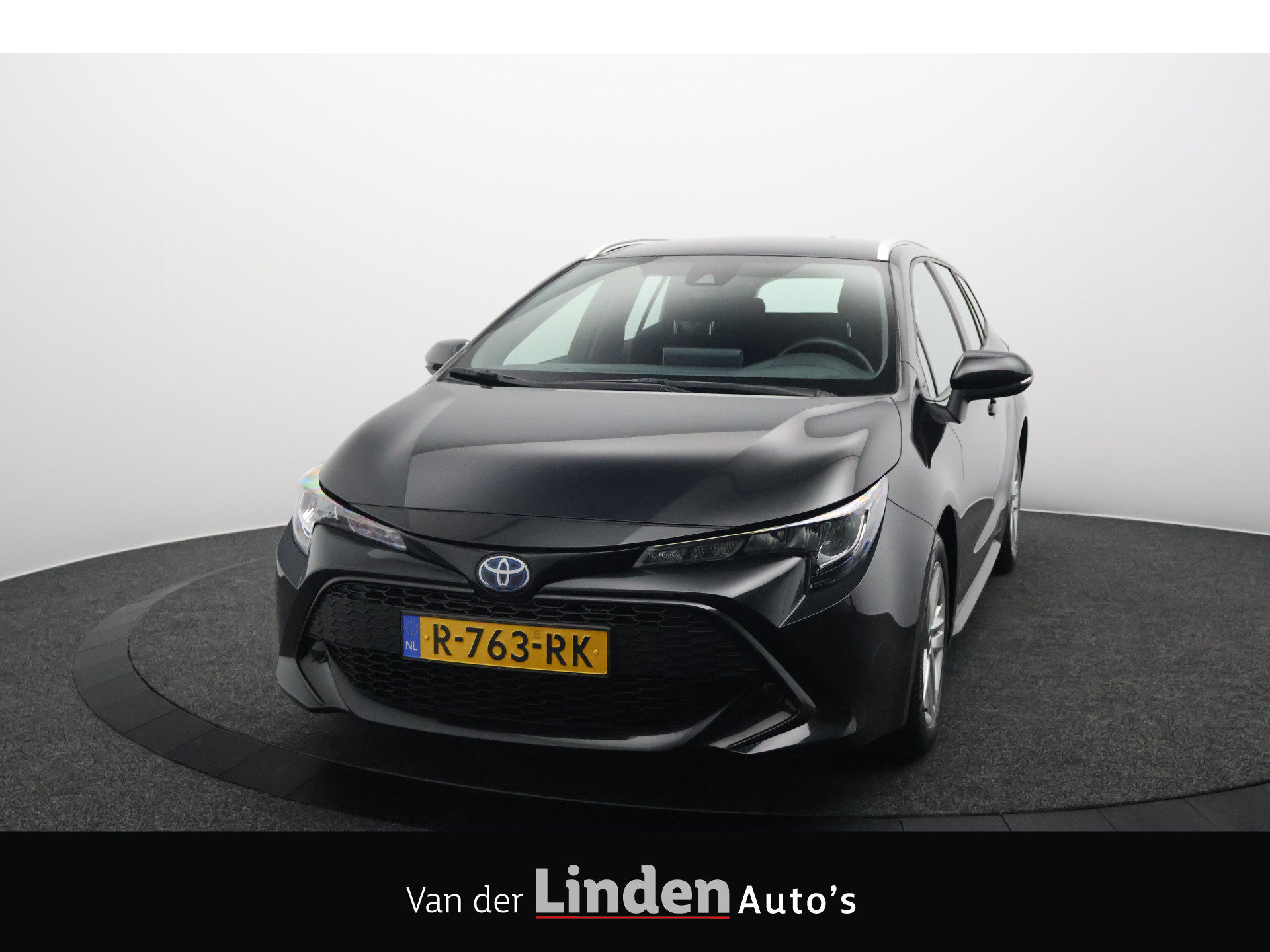 Toyota Toyota Corolla 1.8 Hybrid Active | 35000KM | Camera | Navigatie | Cruise Control Adaptief 2022 - voorkant