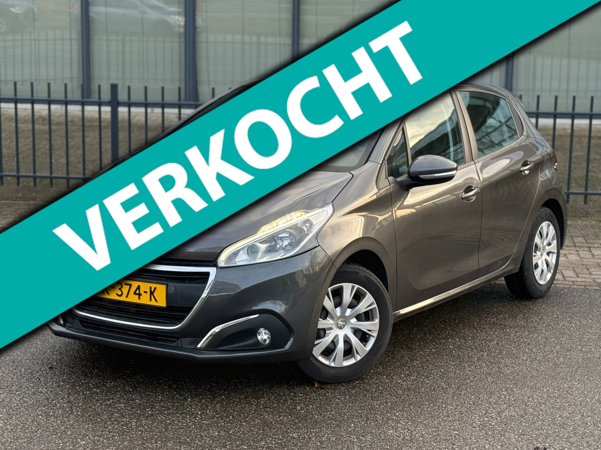 Peugeot 208 1.2 PureTech Blue Lion | N APK 2018 - voorkant