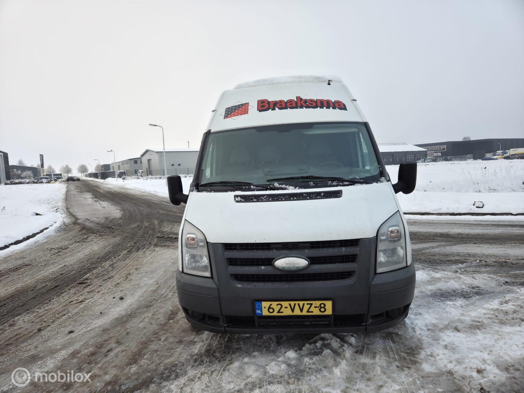 Foto van Ford Transit 300l FD Van 85 HR 4.23
