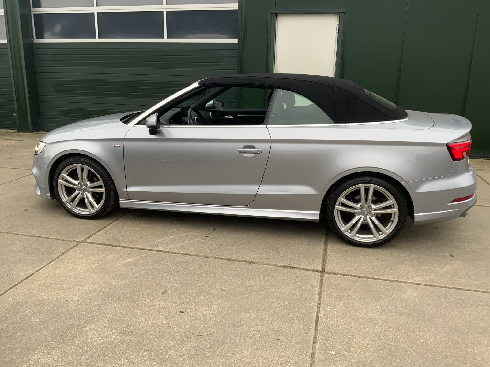 Inspectiefoto van Audi A3 Cabriolet