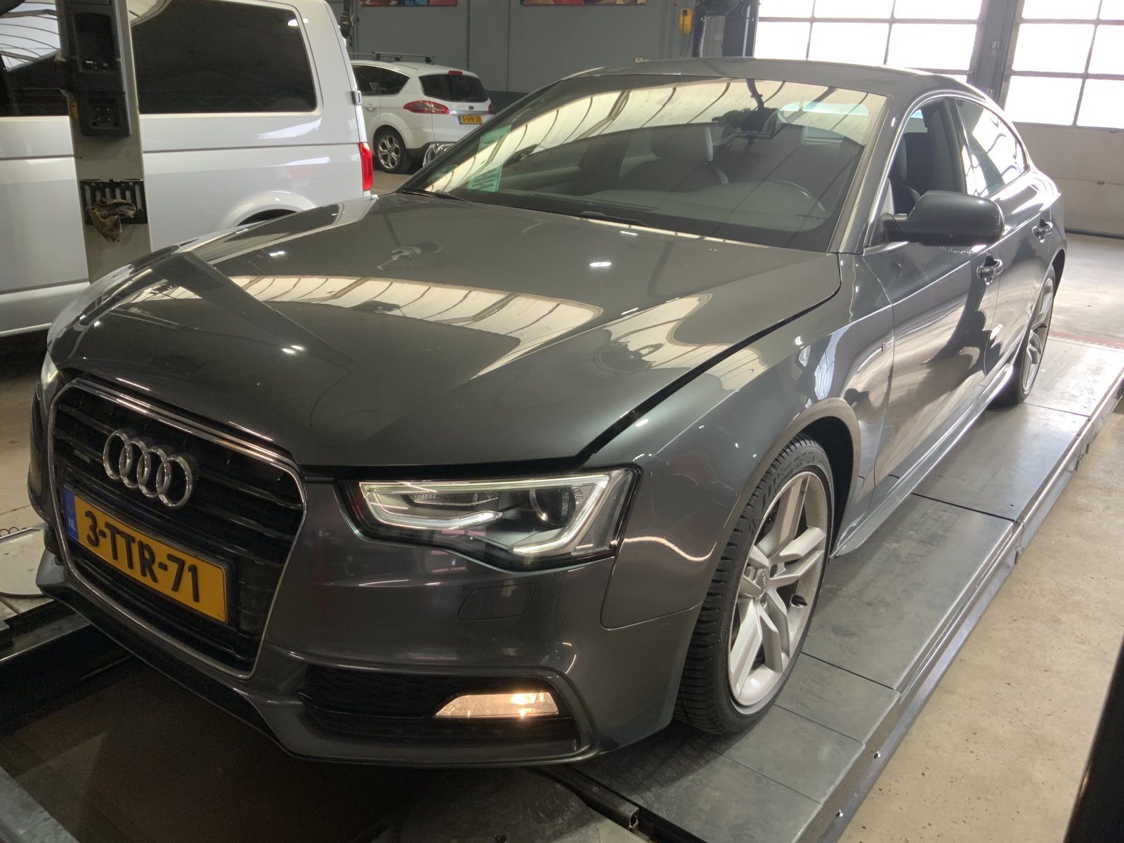 Audi A5 Sportback 3.0 TFSI q. Sp. Ed. 2014 - voorkant