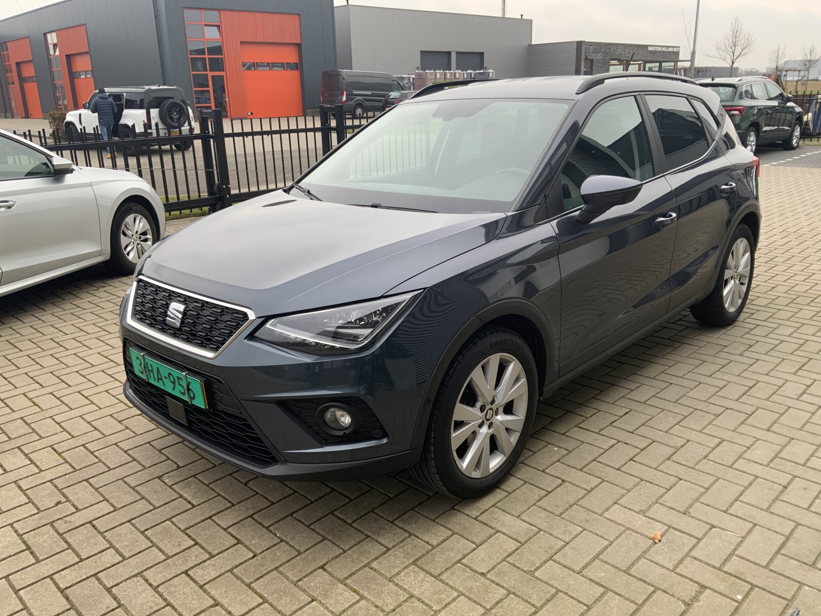 Seat Arona 1.0 TSI Style Limited Edition, Led|Clima|Navi|Carplay|Camera|Keyless|Adaptive cruise|Virtueel|Org. NL 2020 - voorkant