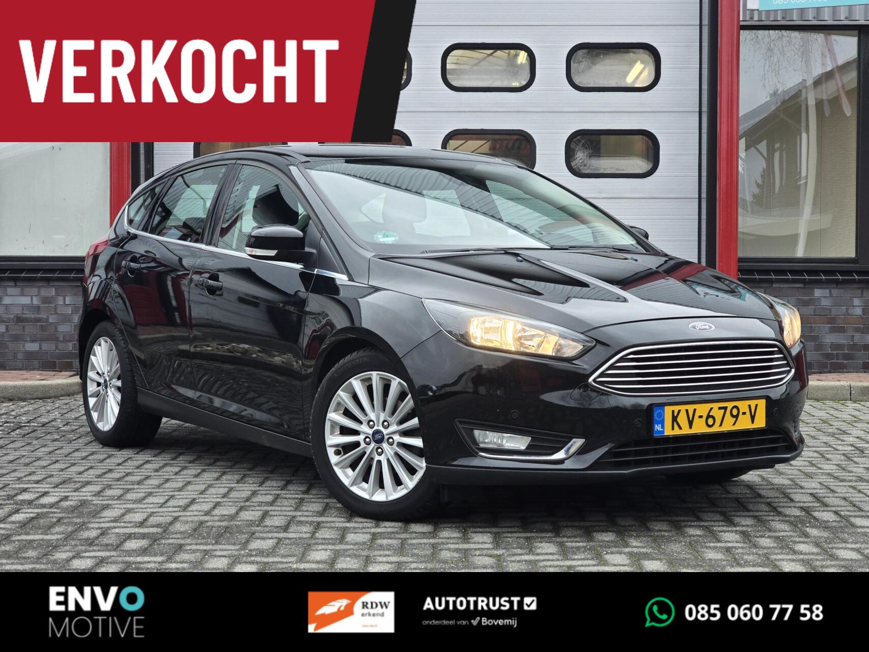 Ford Focus 1.5 TDCI Titanium Navi/CarPlay/Keyless/PDC/LMV 2016 - voorkant