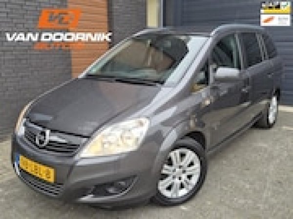 Foto van Opel Zafira