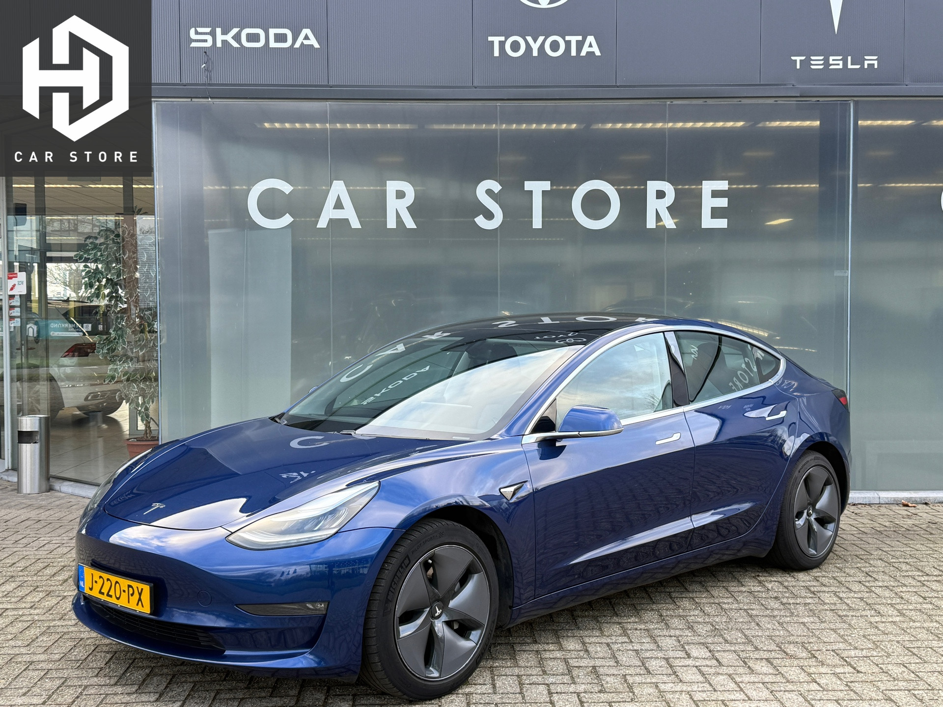 Tesla Model 3 Long Range AWD 75 kWh 90% SOH Dual Motor Autopilot 2020 - voorkant