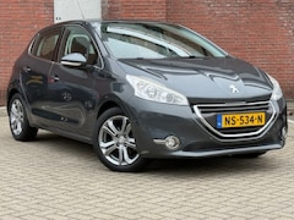 Peugeot 208 1.6 VTi Allure 2013 - voorkant