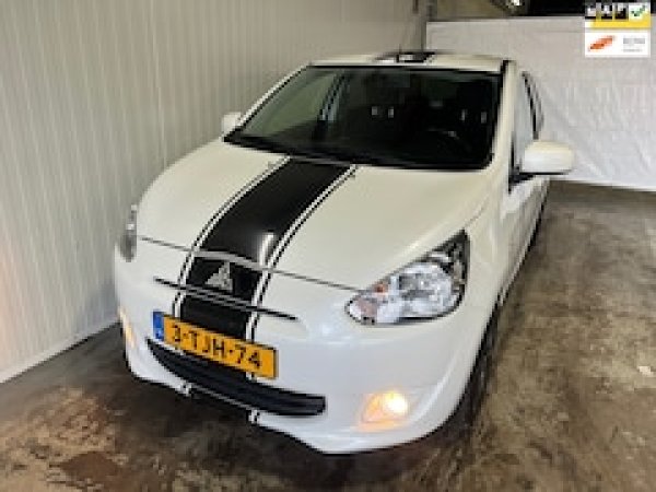 Foto van Mitsubishi Space Star