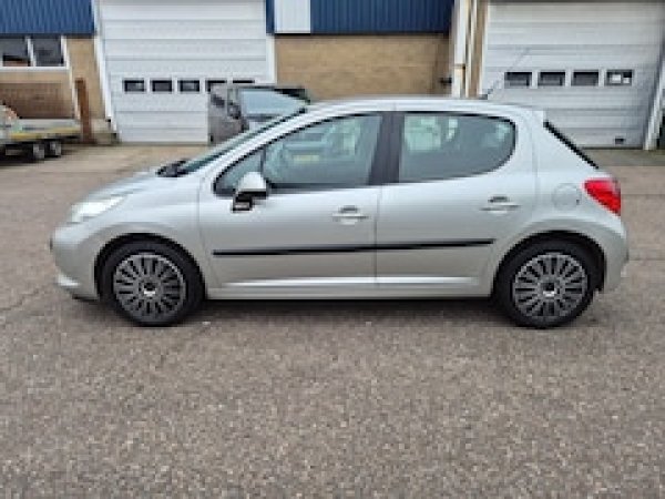 Foto van Peugeot 207