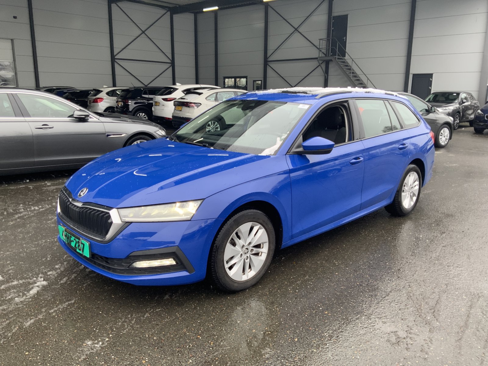 Skoda Octavia 1.0 e-TSI Business Edition 2021 - voorkant