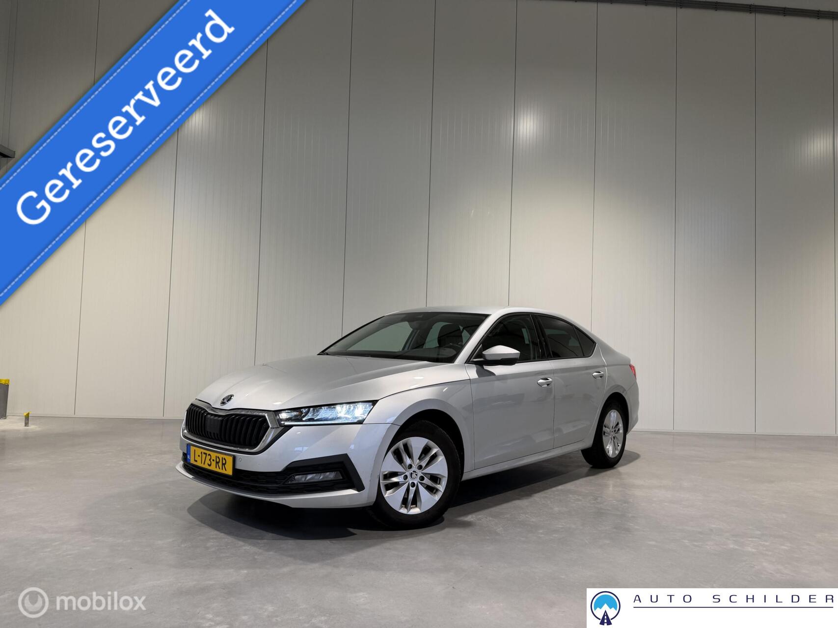 Skoda Octavia 1.0 e-TSI Business Edition, 5-Deurs, Navigatie|Automaat|Led|Org.NL|Carplay|Pdc|El.Achterklep|Afn. trekhaak 2021 - voorkant