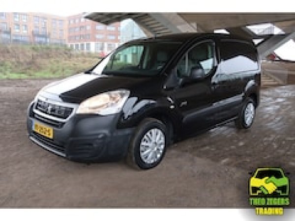 Foto van Peugeot Partner