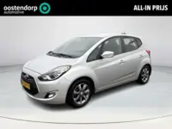 Hyundai Ix20 1.6i Go! 2016 - voorkant