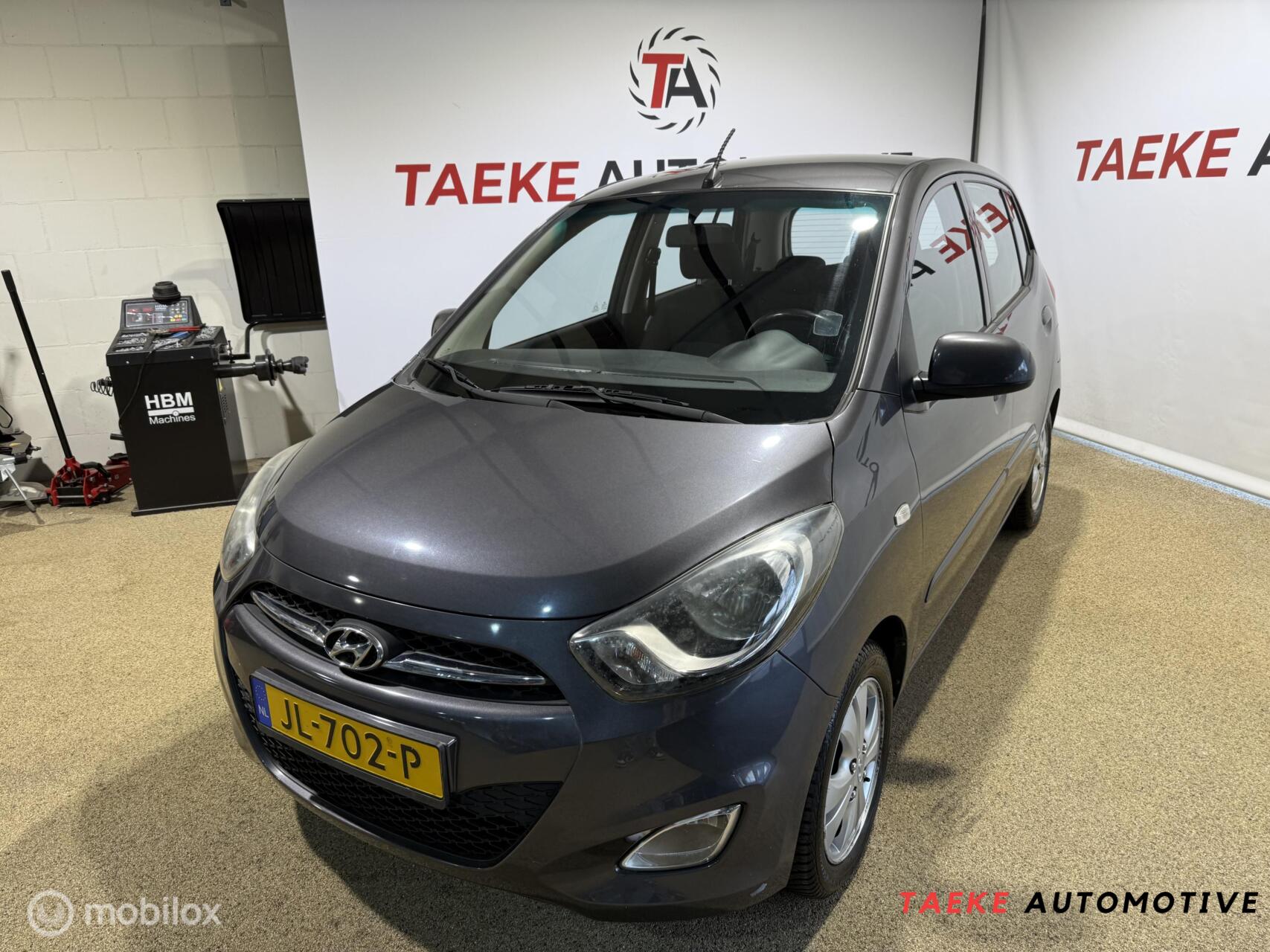 Hyundai I 10 1.1 i-Motion Airco/1eEIG/APK 2011 - voorkant