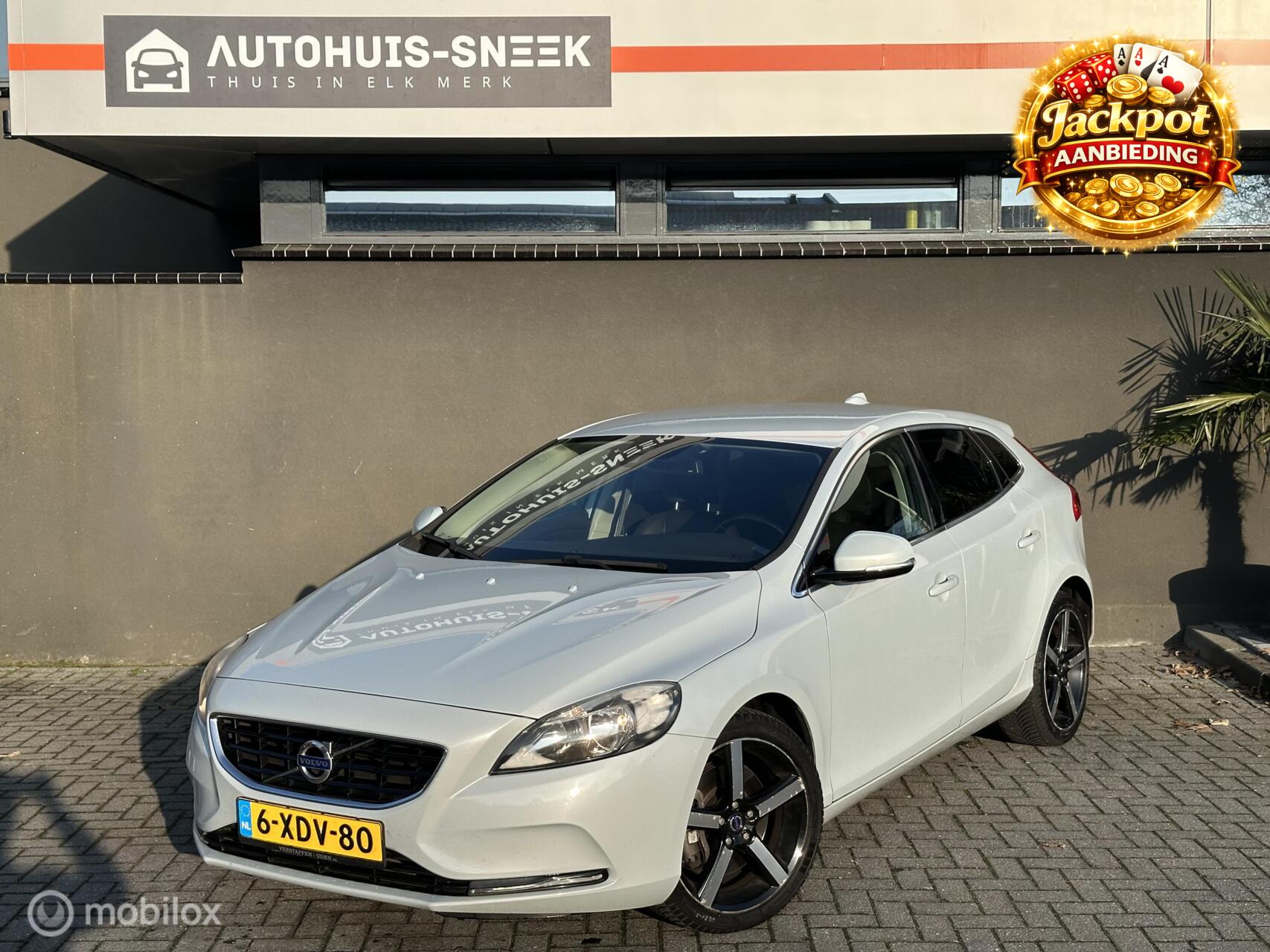 Volvo V40 2.0 D4 Summum Business / Leer / Goed onderhouden 2014 - voorkant