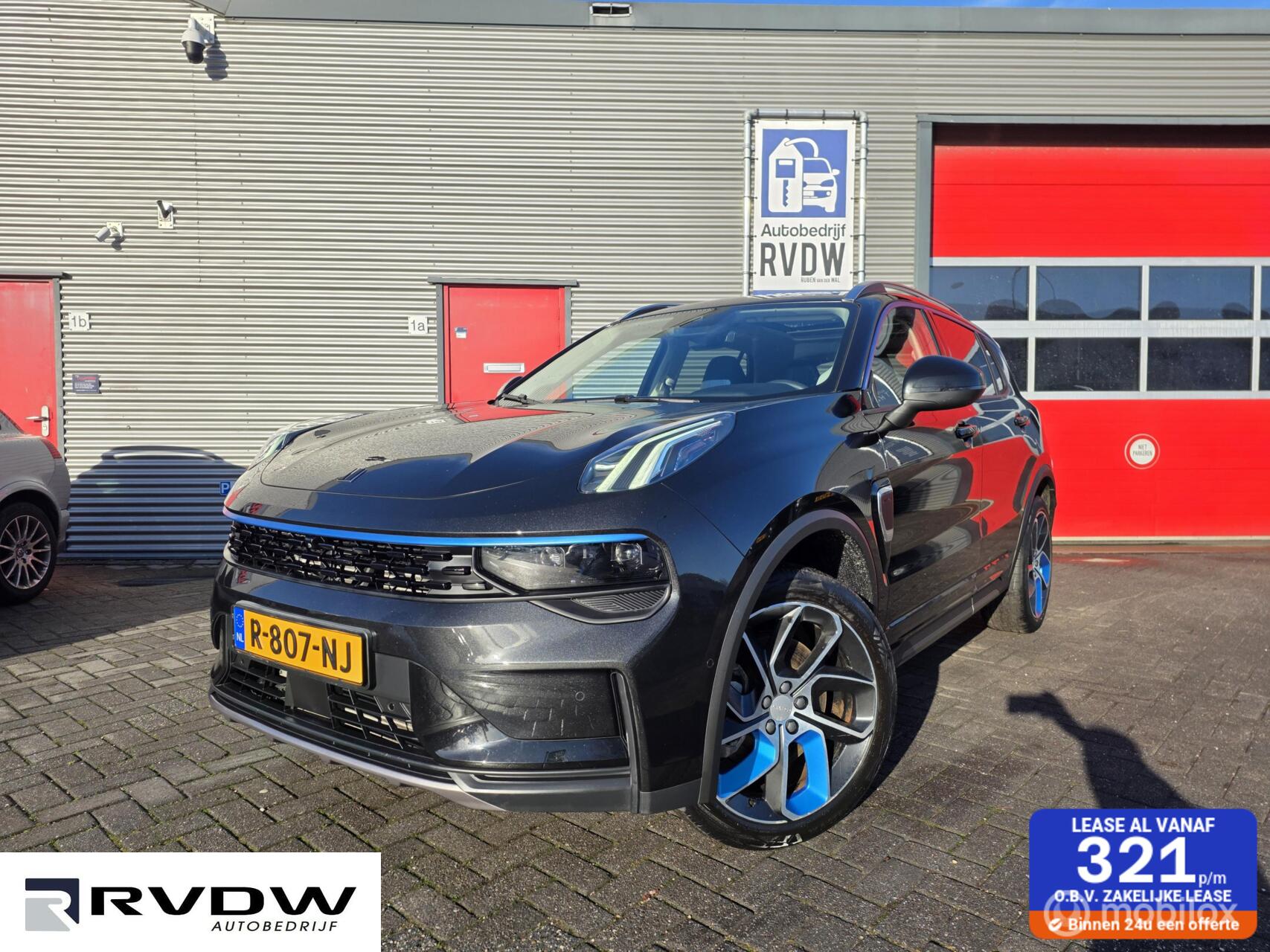 Foto van LYNK&CO LYNK & CO 01