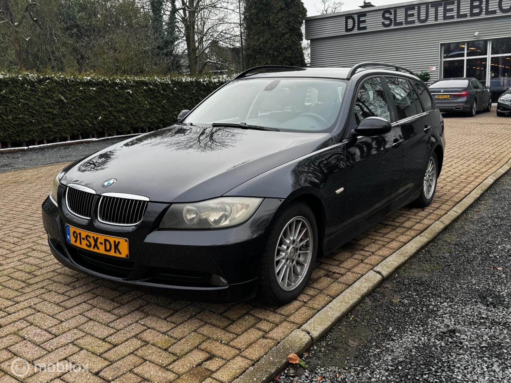 Foto van BMW 3ER REIHE
