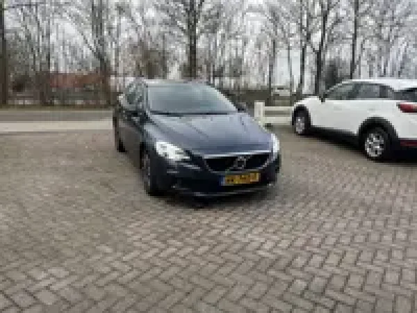 Volvo V40 1.5 T3 Nordic+ 2017 - voorkant