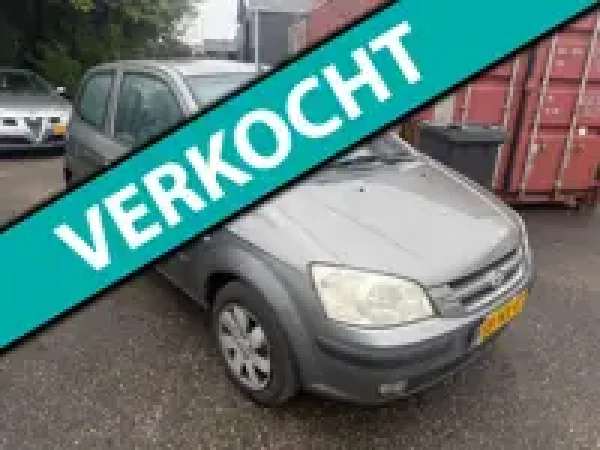 Hyundai Getz 1.3i GLS 2004 - voorkant