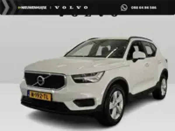 Volvo XC40 1.5 T2 Momentum Core 2022 - voorkant