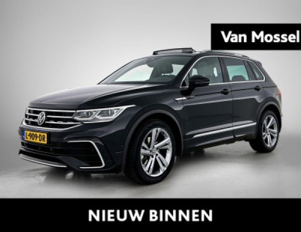 Volkswagen Tiguan 1.5 TSI R-Line 2021 - voorkant