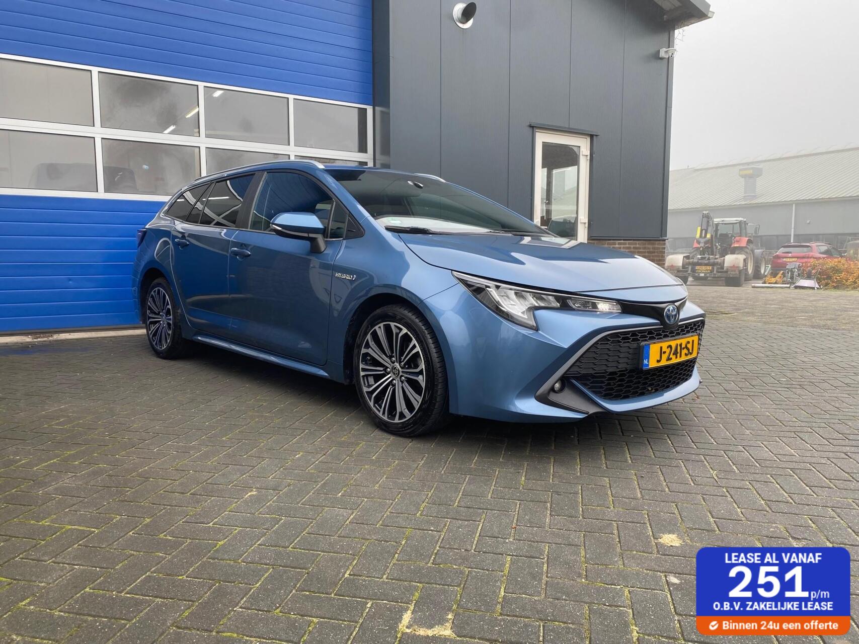 Toyota Toyota Corolla 1.8 Hybrid Business Plus 2020 - voorkant