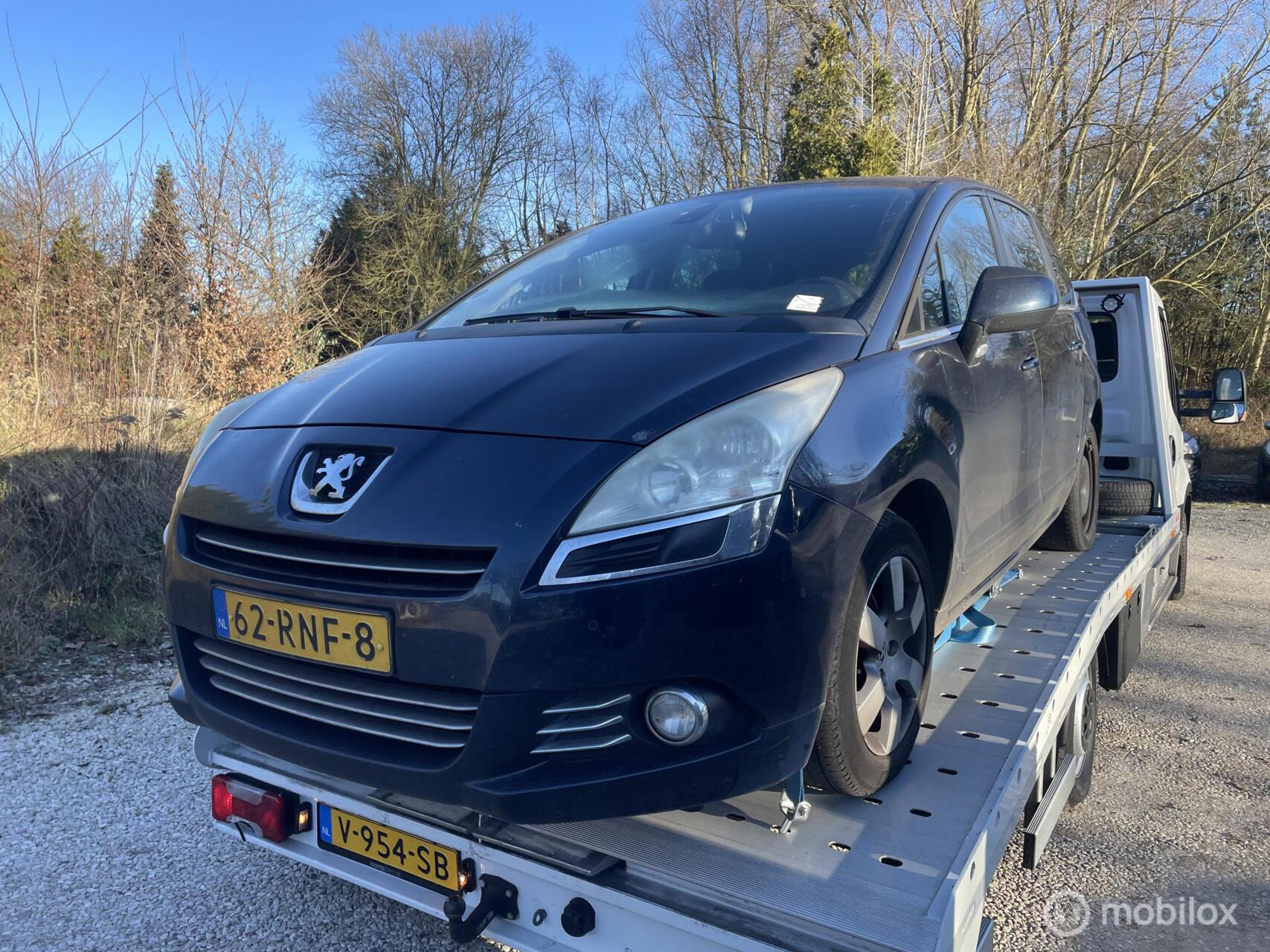 Foto van PEUGEOT 5008