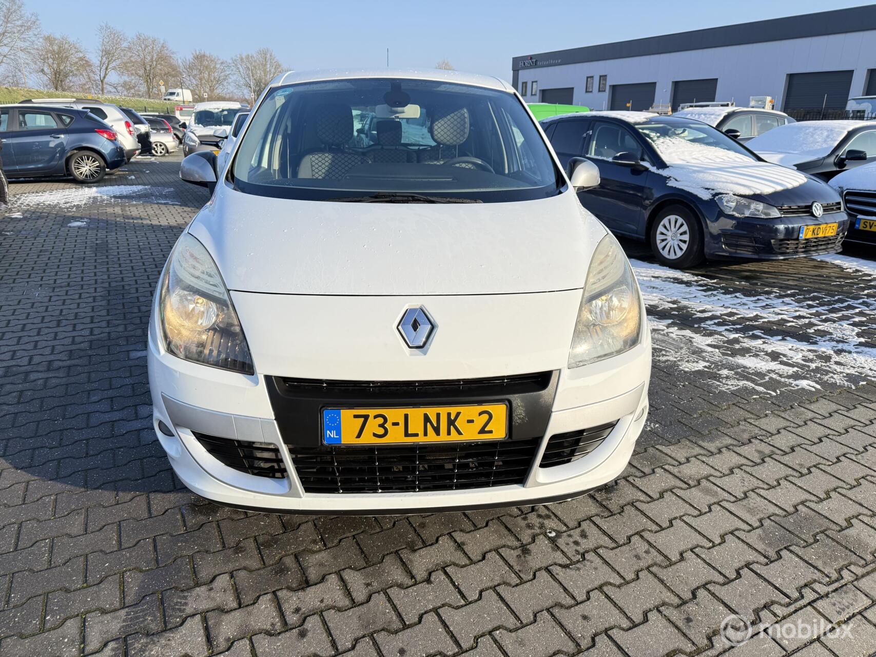 Foto van RENAULT MEGANE SCENIC