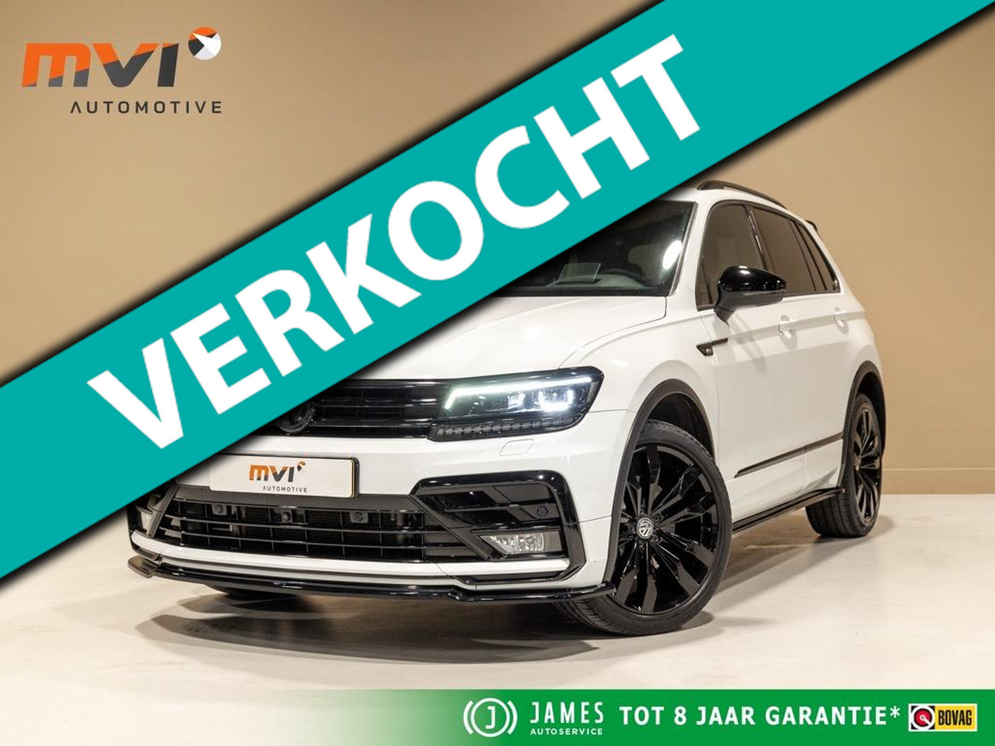 Volkswagen Tiguan 2.0 TSI 4Motion 2x R-Line Blackstyle / 230pk / Panoramadak / Trekhaak / Leder 2019 - voorkant