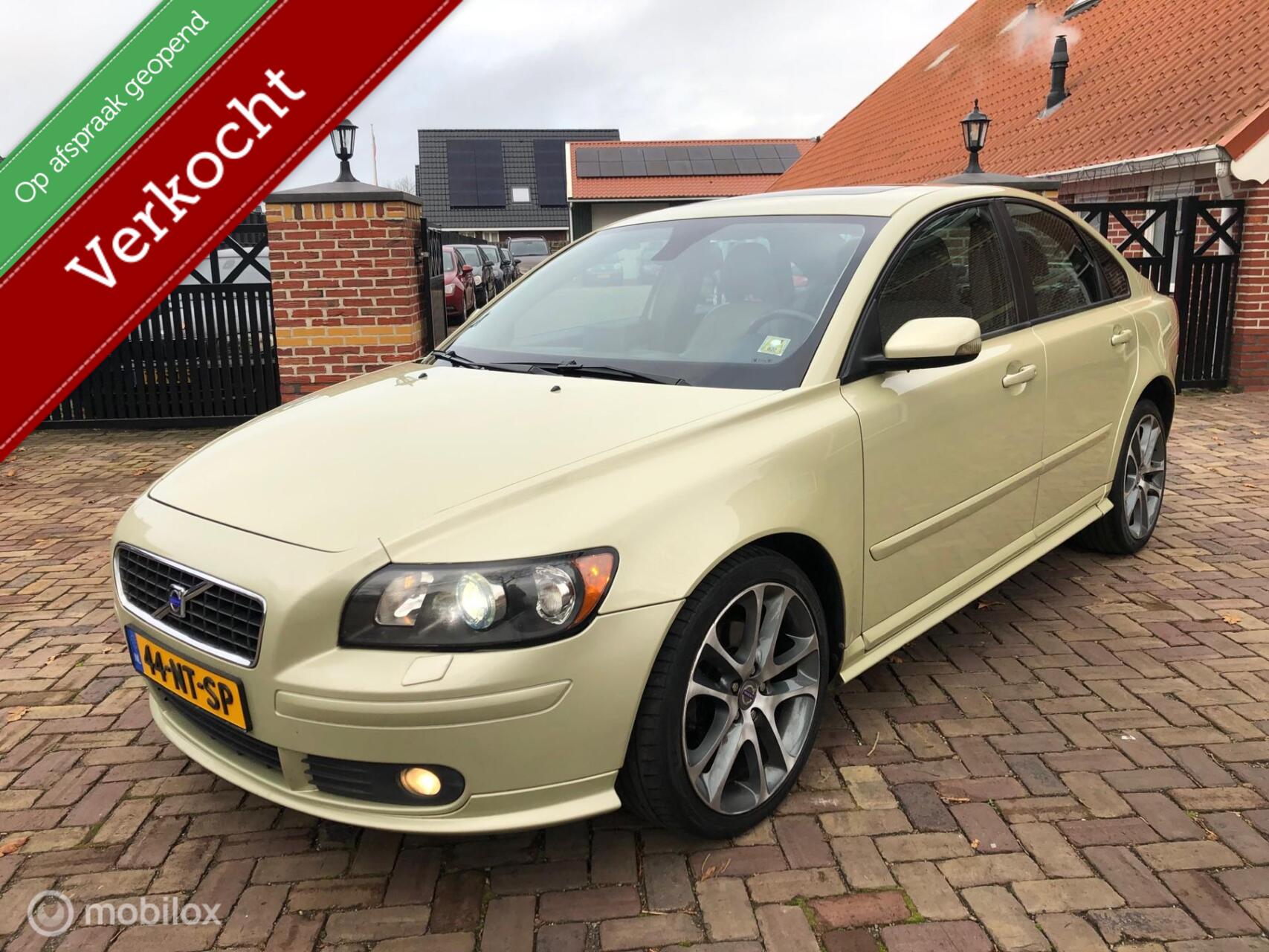 Foto van VOLVO S40