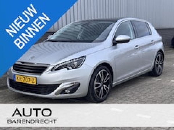Peugeot 308 1.2 PureTech Allure 2016 - voorkant