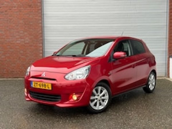 Foto van Mitsubishi Space Star