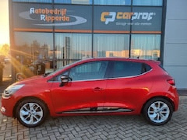 Renault Clio 1.5 dCi Ecoleader Limited 2017 - voorkant