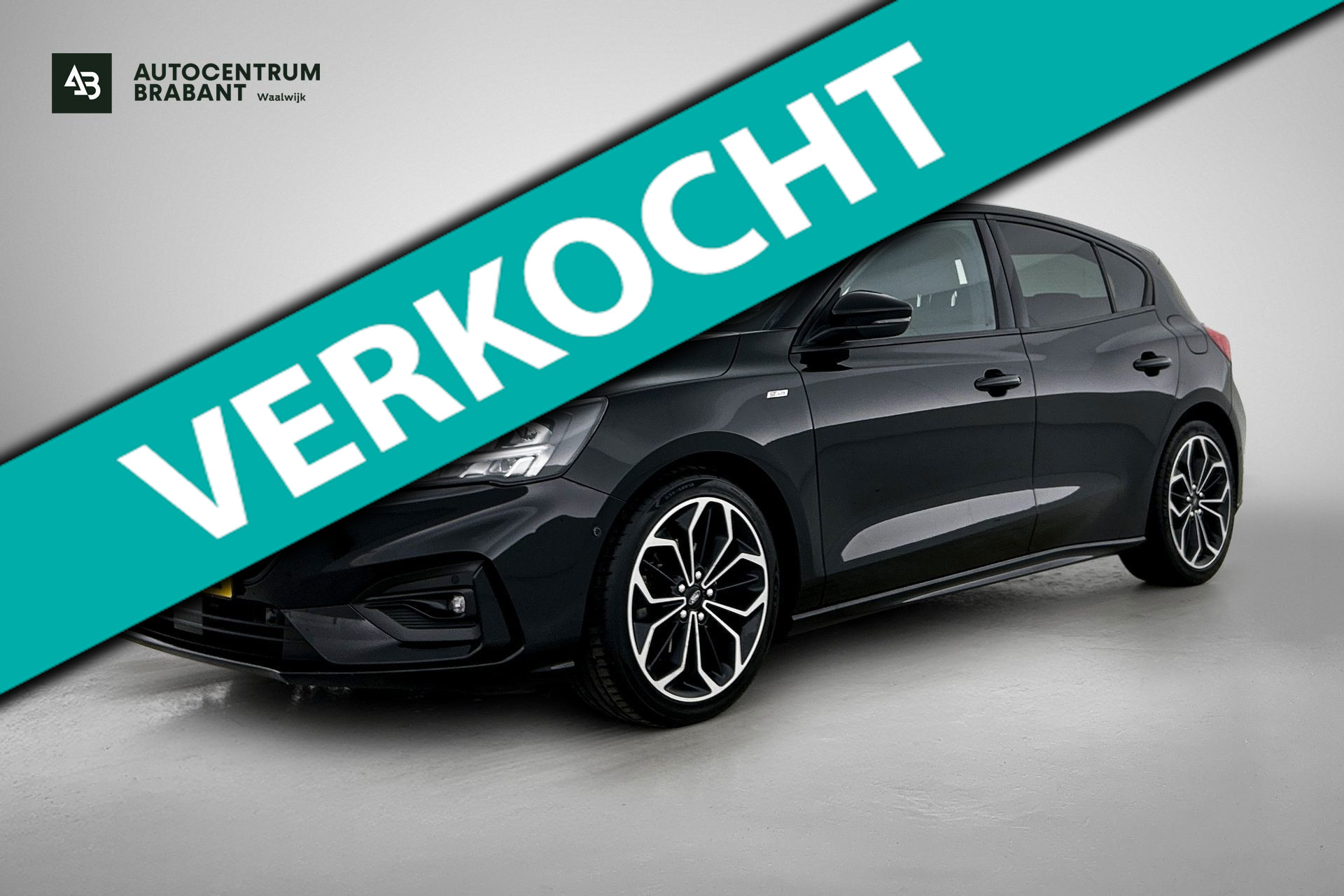 Ford Focus 1.0 EcoBoost ST Line Business (STUUR-/STOELVERWARMING, CAMERA, CARPLAY, PDC, CLIMA, NAVI, GOED ONDERHOUDEN) 2019 - voorkant