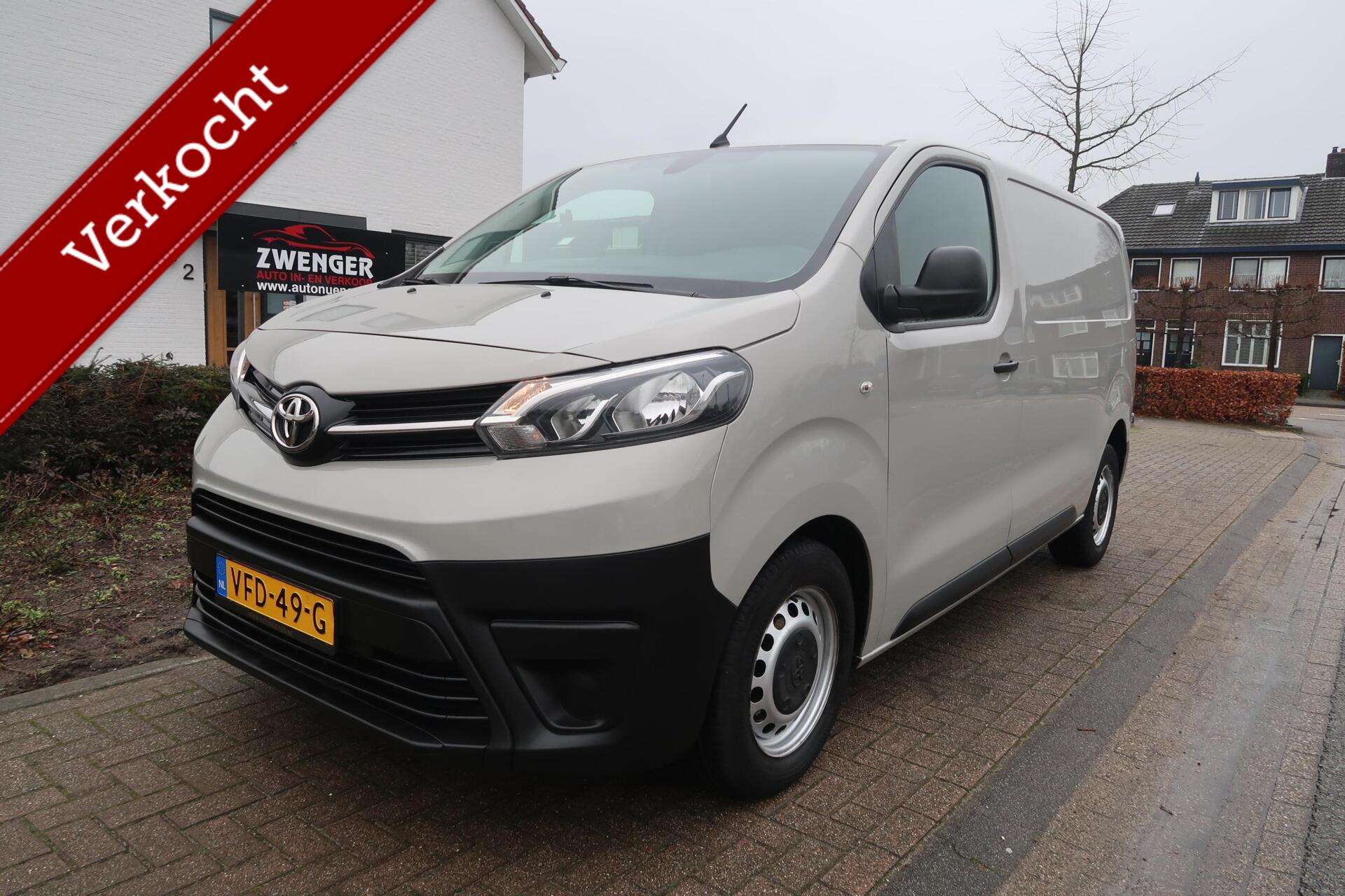 Foto van TOYOTA PROACE