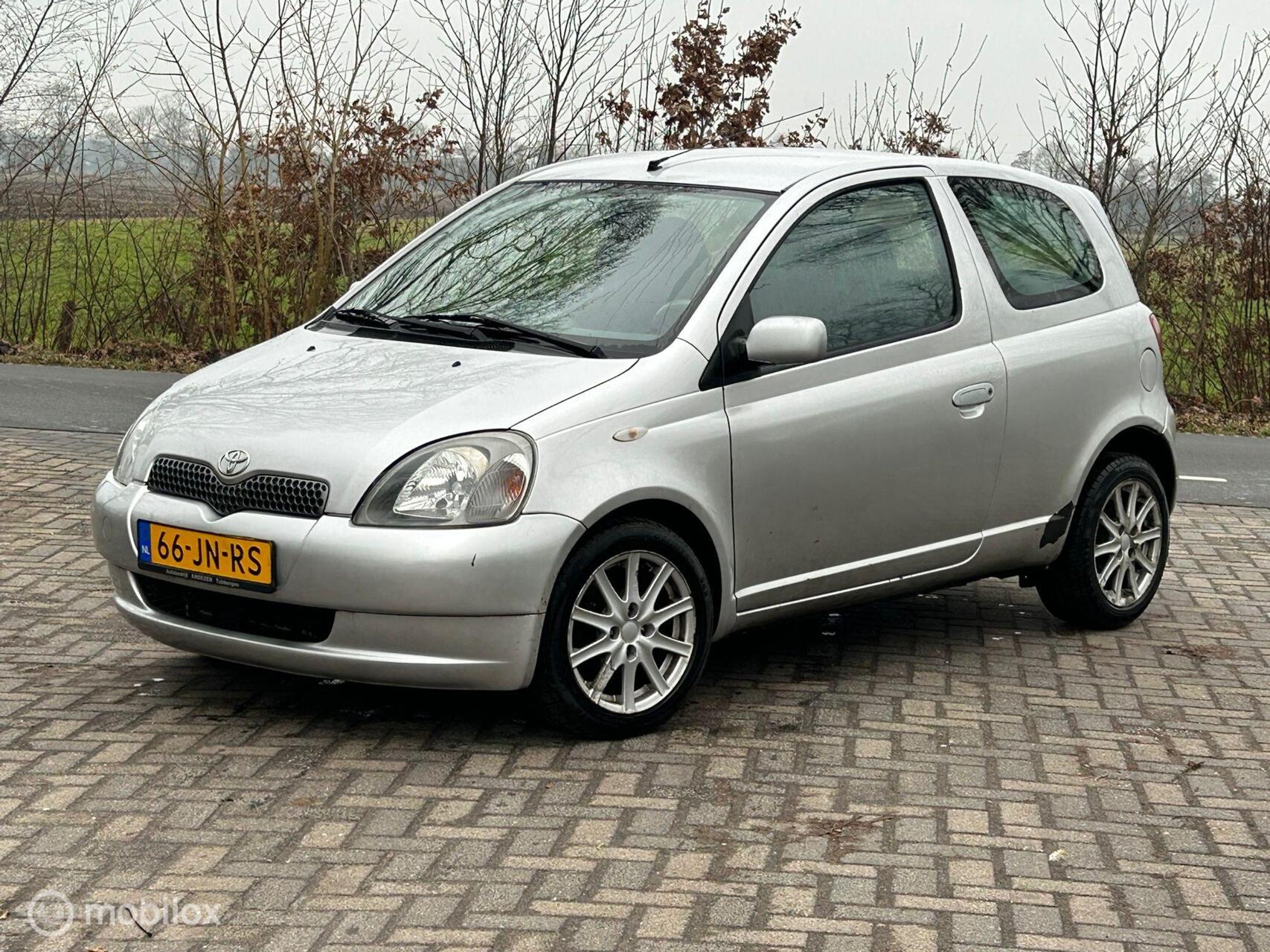 Foto van TOYOTA YARIS