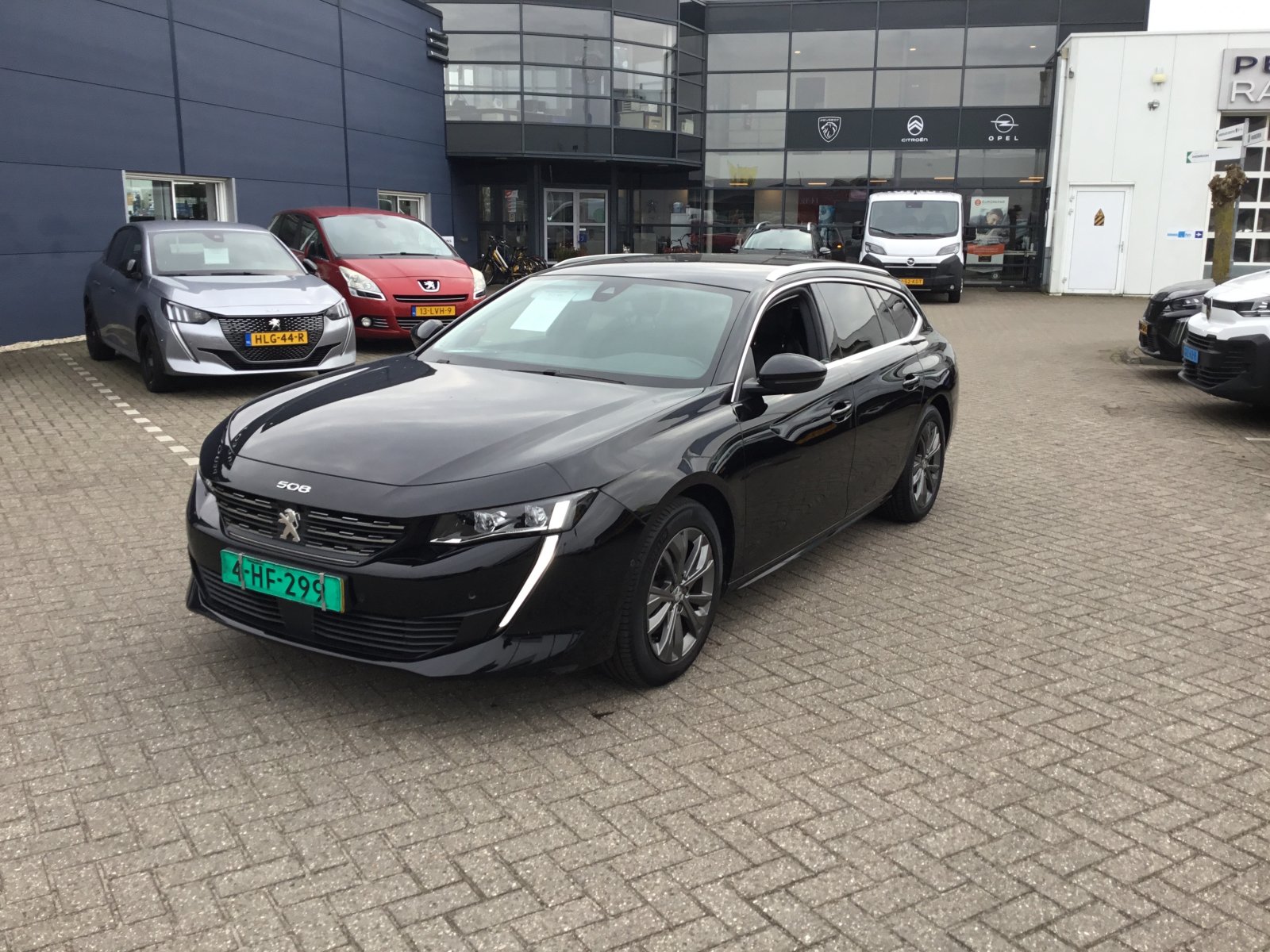 Peugeot 508 SW 1.6 PT. B.L. AllureA 2020 - voorkant