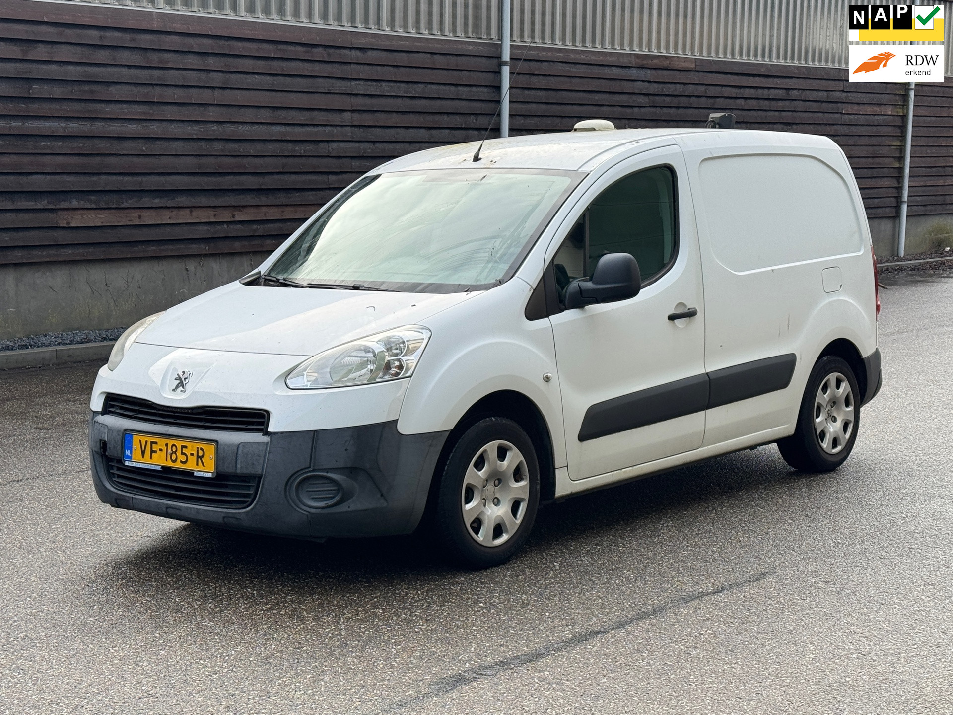 Foto van PEUGEOT PARTNER