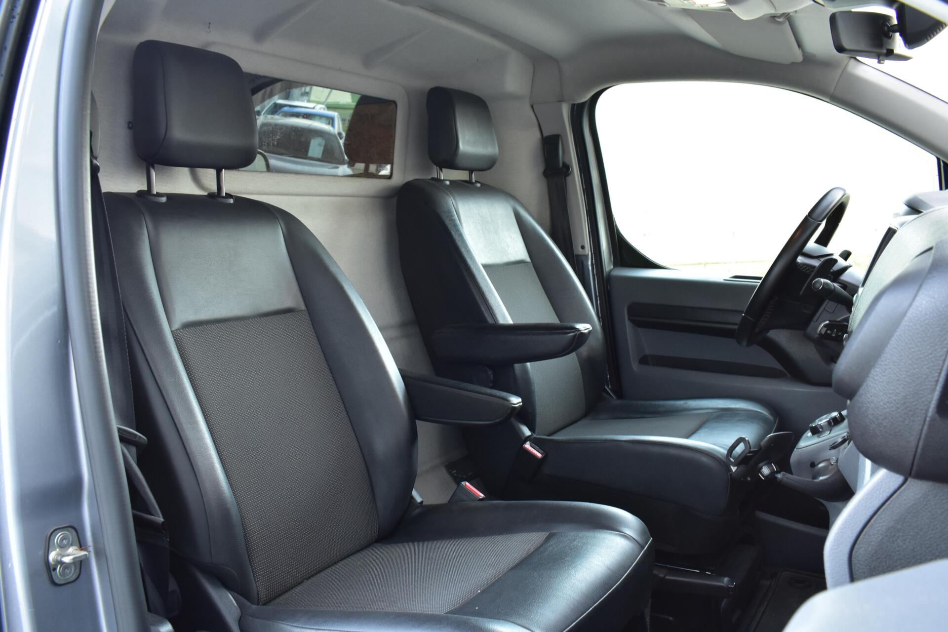Foto van Opel Vivaro