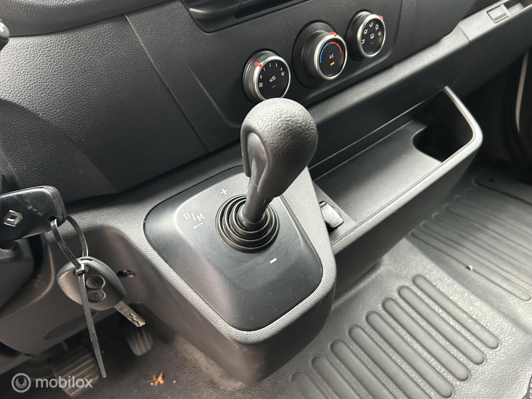 Foto van Renault Master Bestel