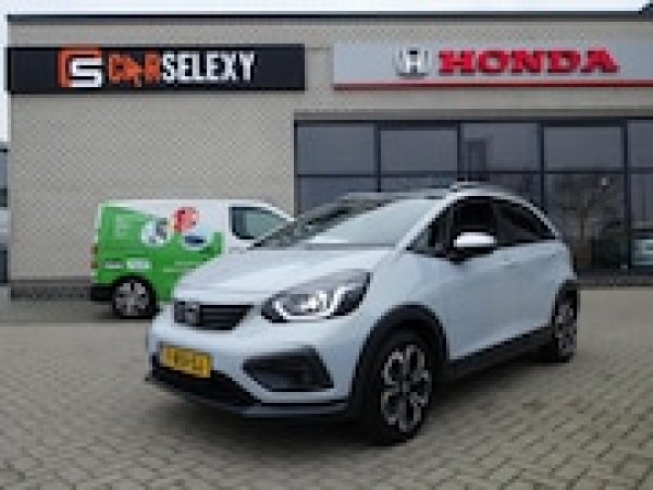 Honda Jazz 1.5 e:HEV Crosstar 2022 - voorkant