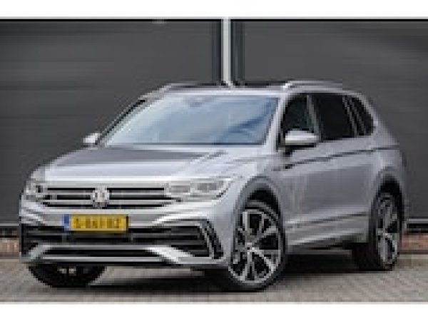 Volkswagen Tiguan 1.5 TSI R-Line Business+ 7p. 2023 - voorkant
