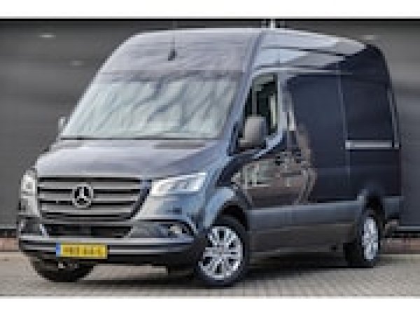 Mercedes-Benz Sprinter 319 3.0 CDI L2H2 EURO VI-D 2021 - voorkant
