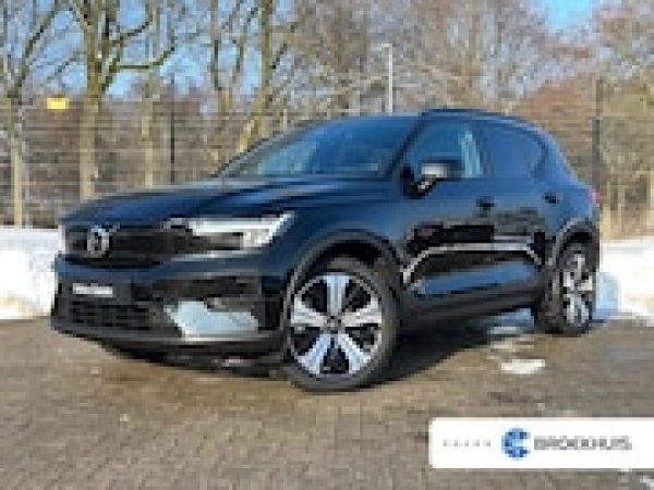 Volvo XC40 Recharge Core 70 kWh 2023 - voorkant